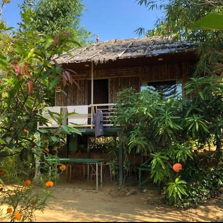 Koomankolly Resort Thirunelly Extérieur photo