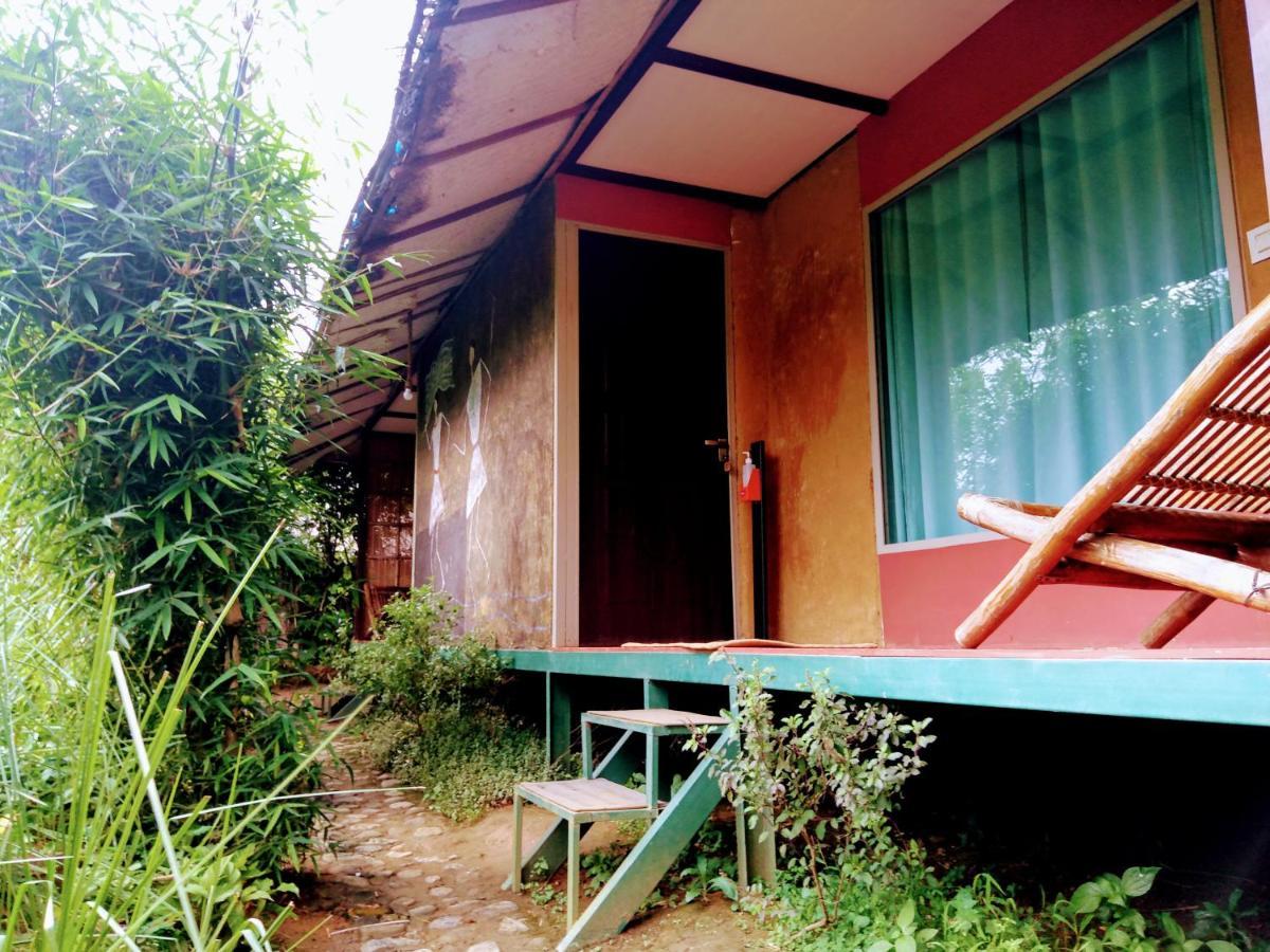 Koomankolly Resort Thirunelly Extérieur photo