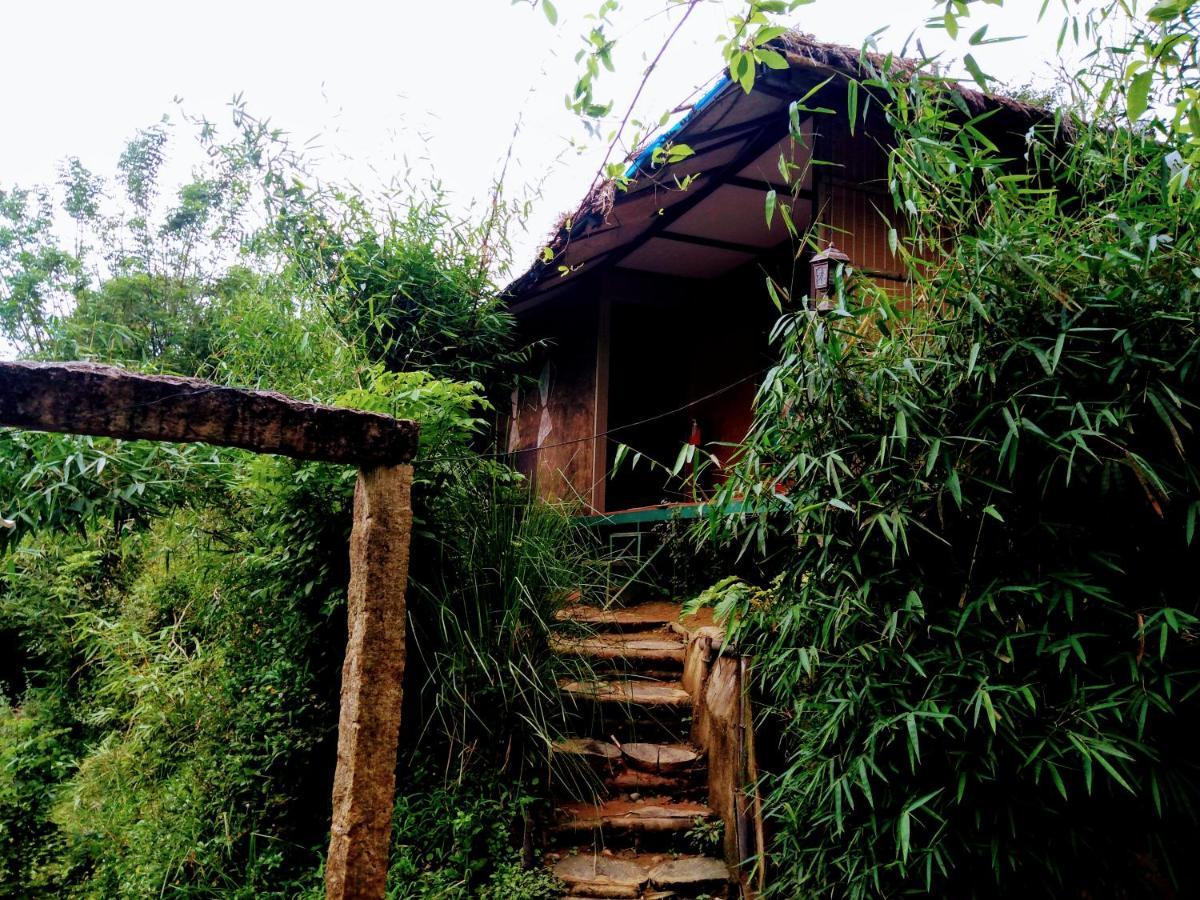Koomankolly Resort Thirunelly Extérieur photo
