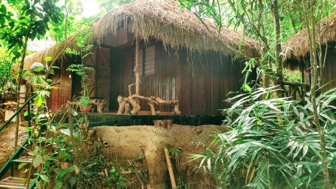 Koomankolly Resort Thirunelly Extérieur photo
